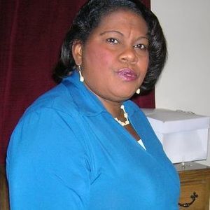 Meet your Posher, Geline